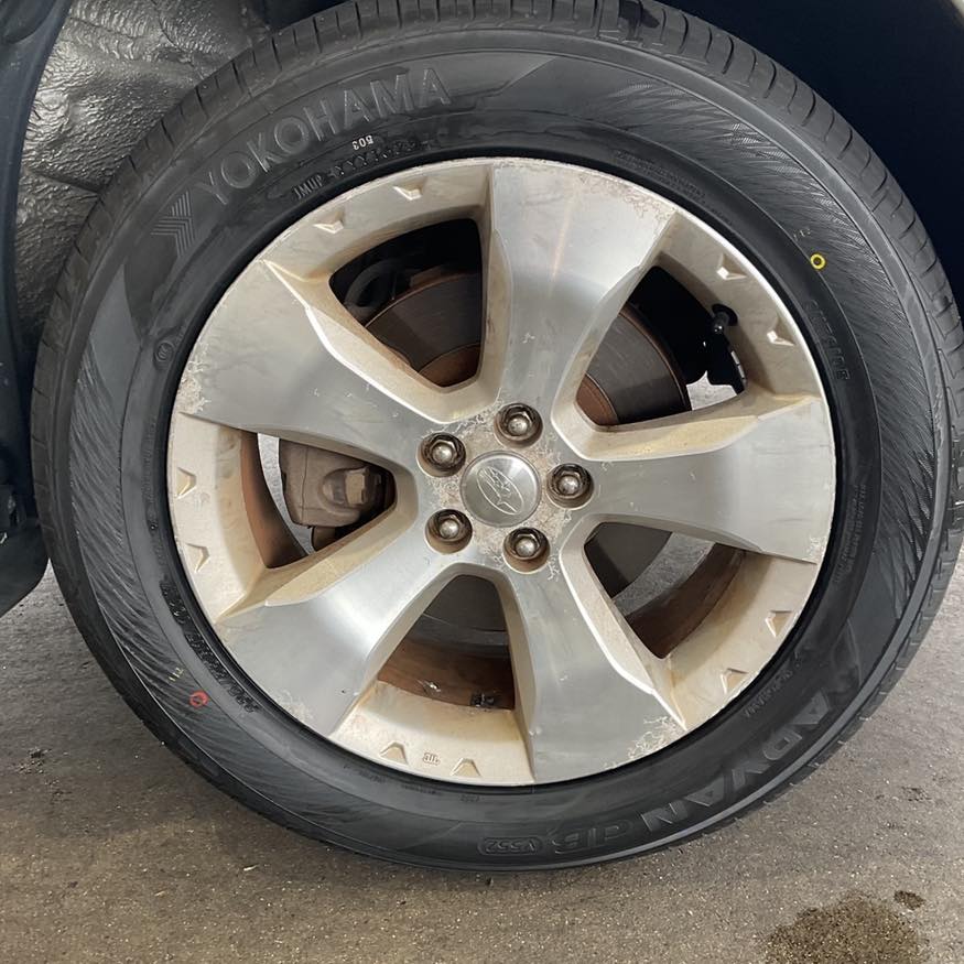 三重県津市】タイヤ持ち込み交換 栗田石油　海岸通り店  たくさんの方にご来店頂きました。