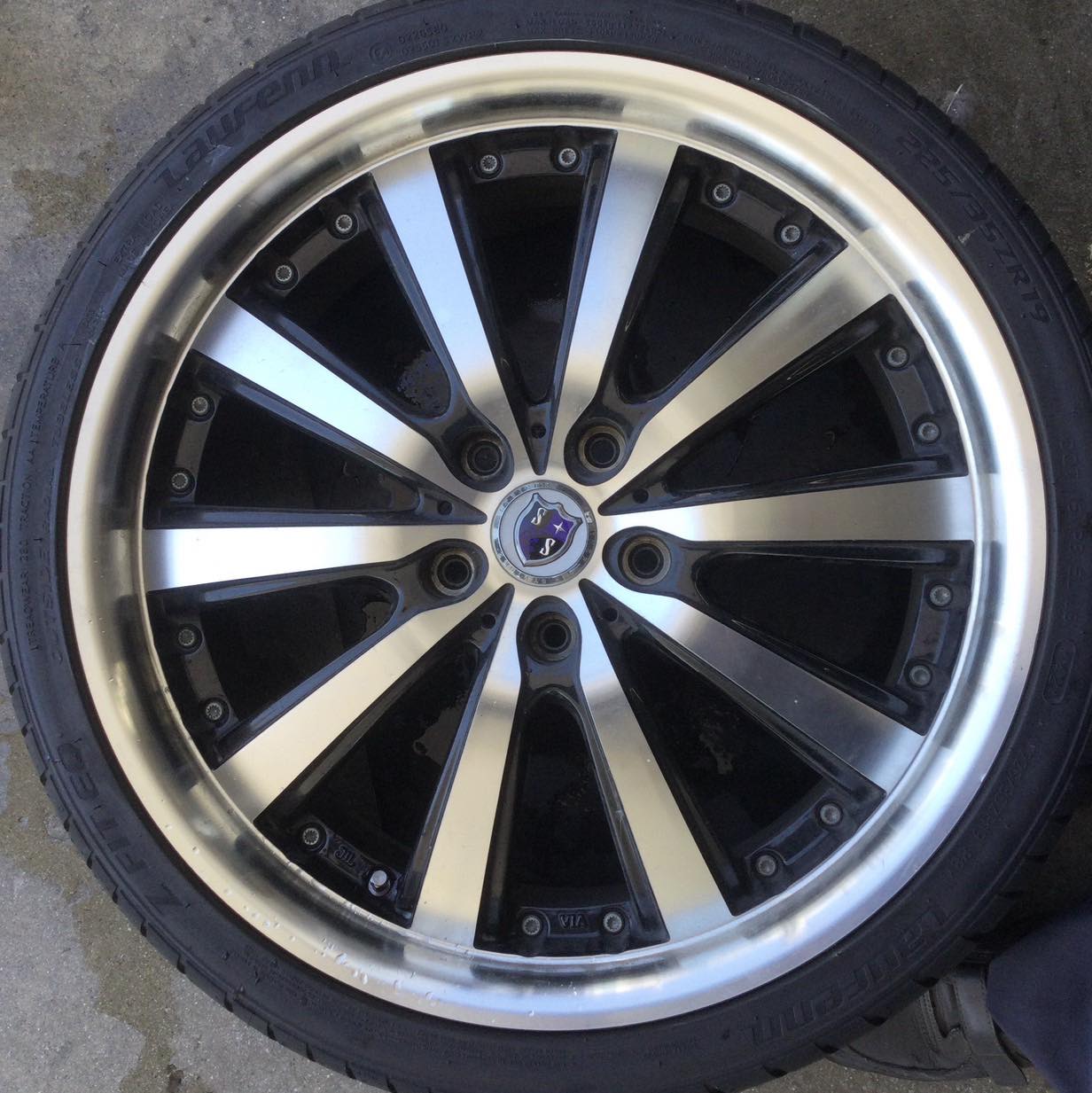 広島県広島市、【造幣局前SS】持ち込みタイヤ交換グリピット加盟店オープンです！！