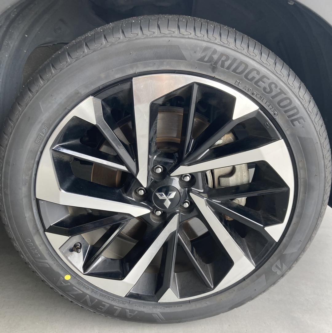 豊川市、【LaPitPro豊川SS】持ち込みタイヤ交換 グリピット 加盟店です！！