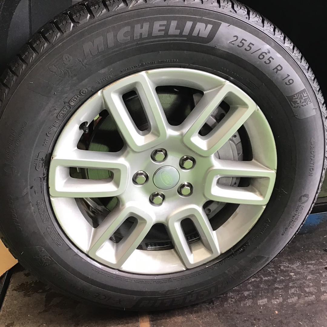 尾張旭市、【Dr.LaPit尾張旭SS】持ち込みタイヤ交換 グリピット 加盟店です！！