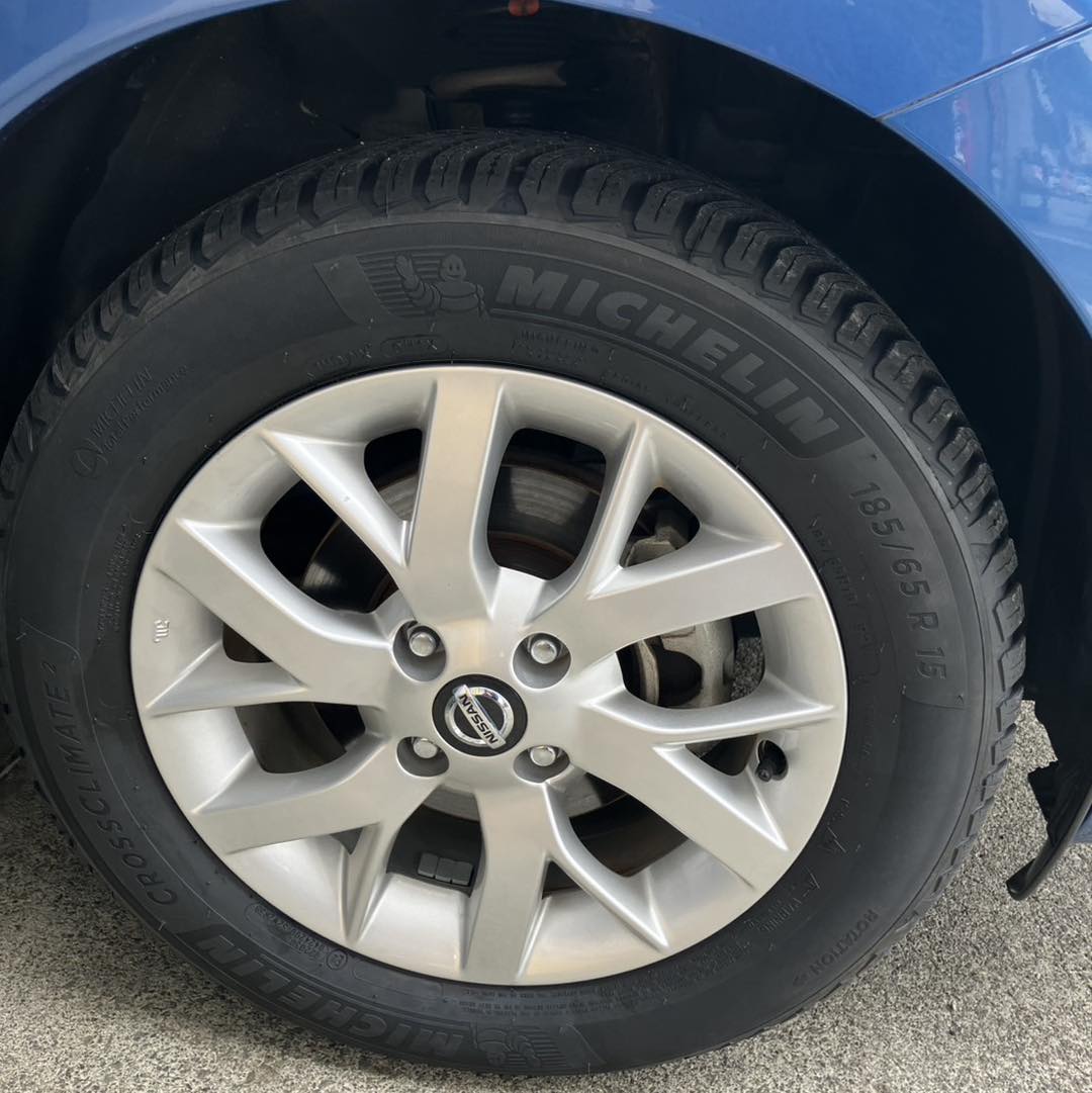 静岡県賀茂郡、持ち込みタイヤ交換 グリピット【サガミシード 片瀬白田SS】 です！！